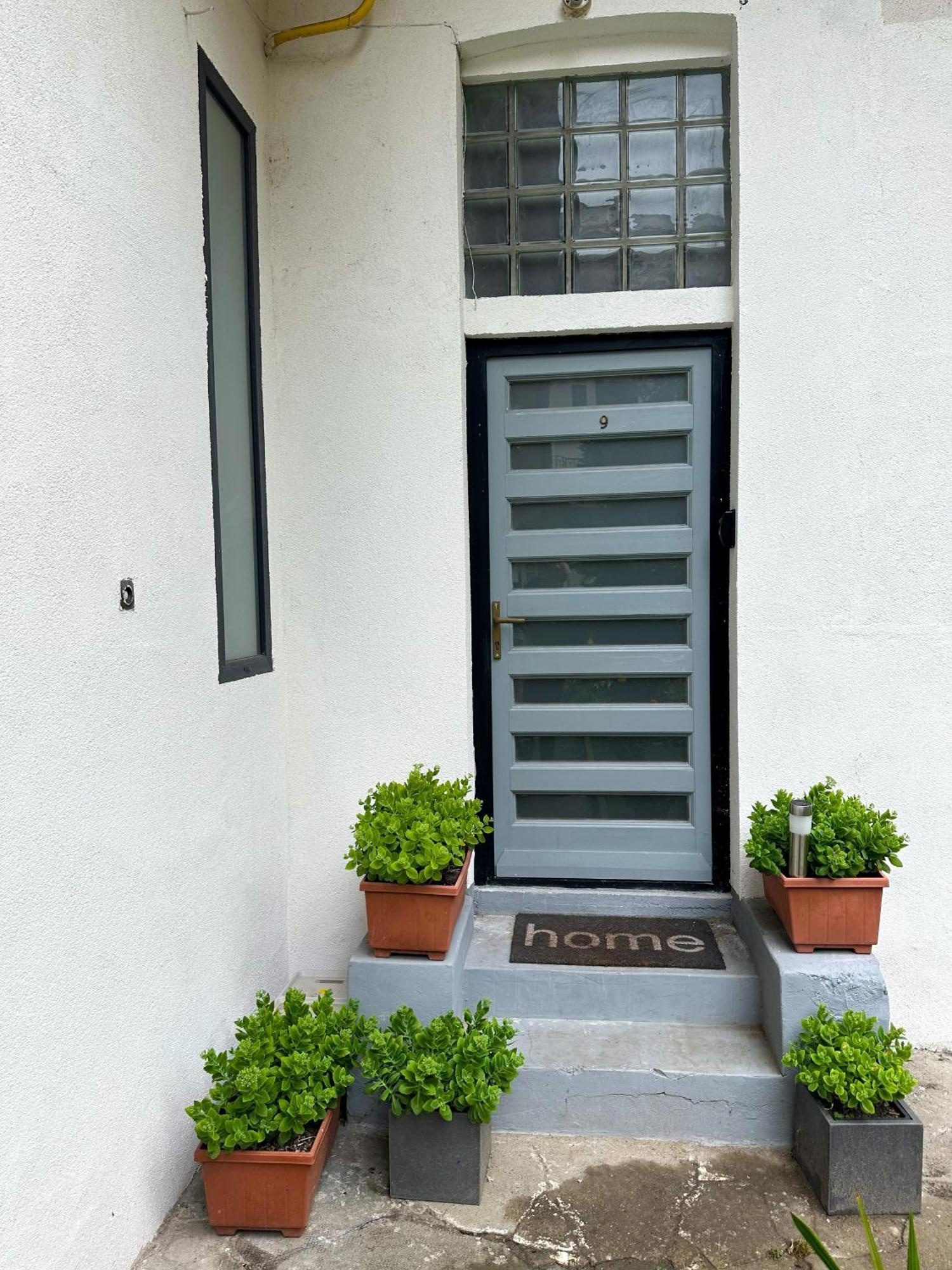 Urban Studio With Private Garden Near Andrassy Βουδαπέστη Εξωτερικό φωτογραφία